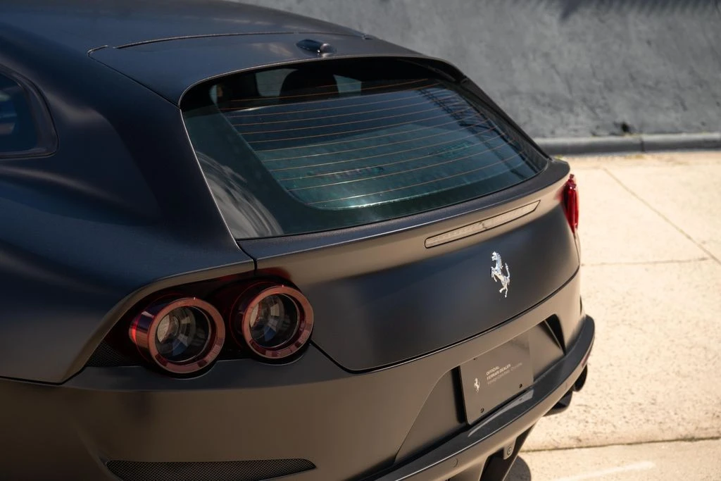 2018 Ferrari GTC4Lusso - Image 20 of 21