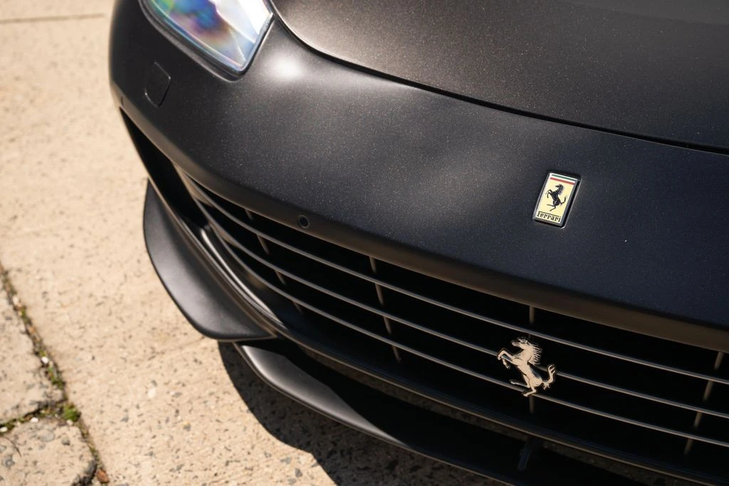 2018 Ferrari GTC4Lusso - Image 9 of 21