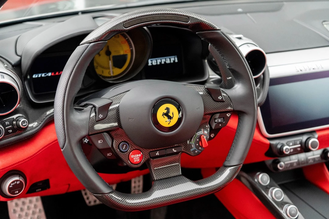 2018 Ferrari GTC4Lusso - Image 14 of 21