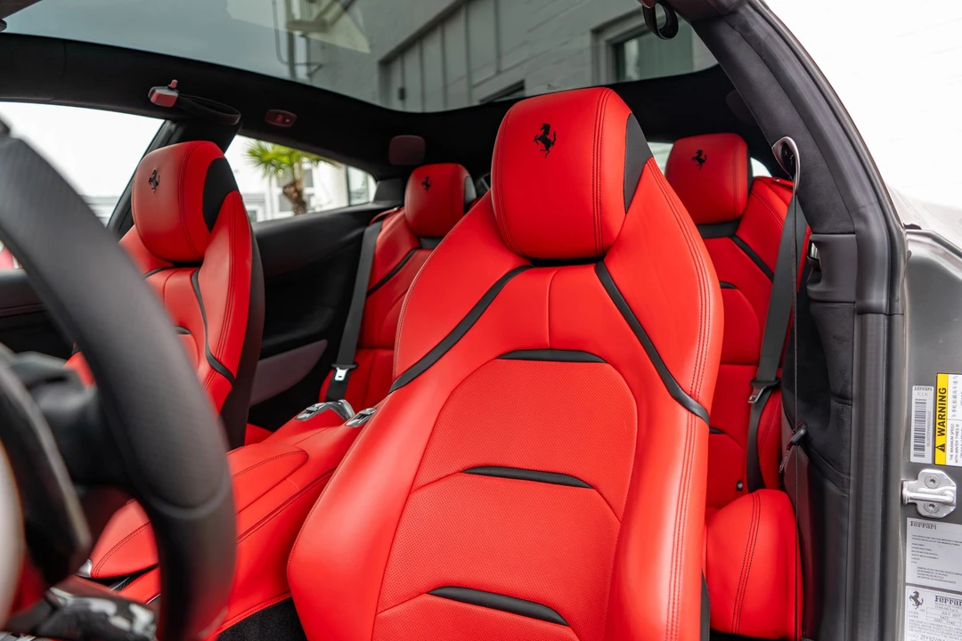 2018 Ferrari GTC4Lusso - Image 8 of 21