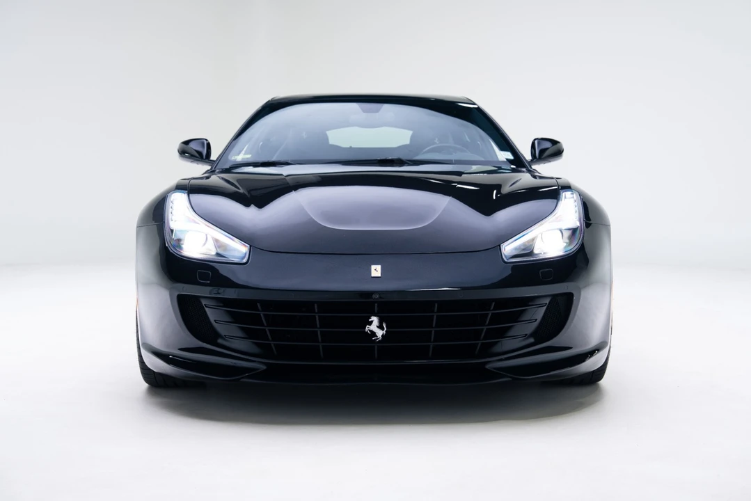 2018 Ferrari GTC4Lusso - Image 4 of 21