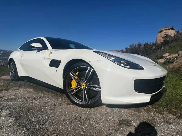 2018 Ferrari GTC4Lusso - Image 8 of 11
