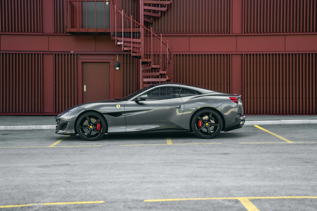 2018 Ferrari Portofino - Image 5 of 31