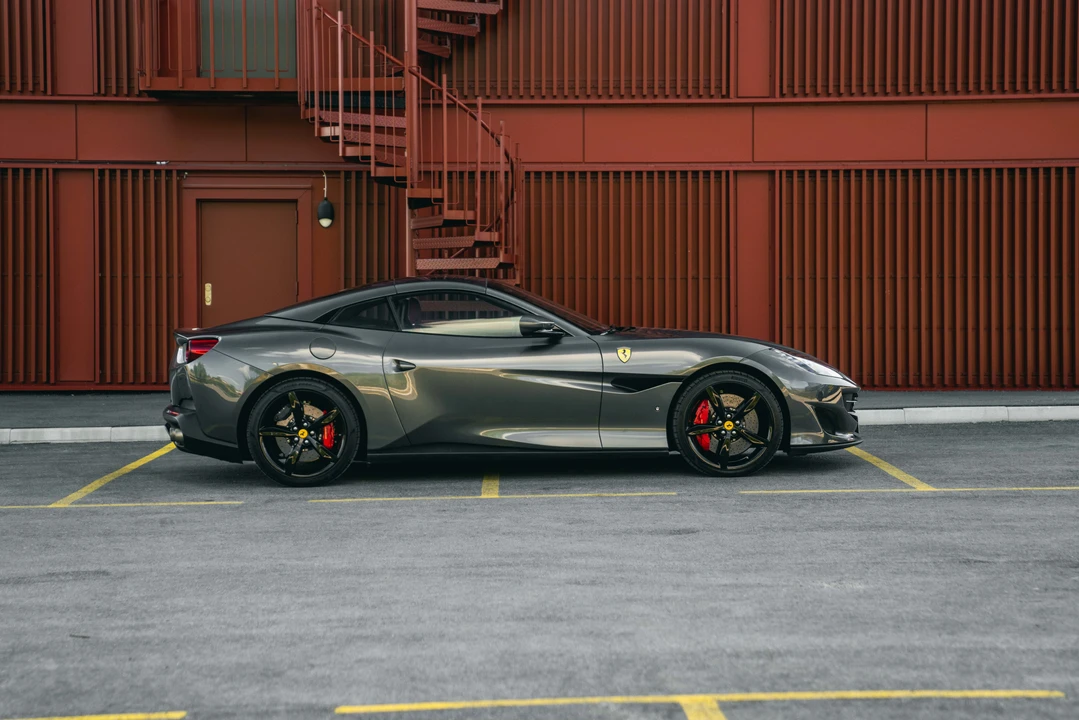 2018 Ferrari Portofino - Image 9 of 31