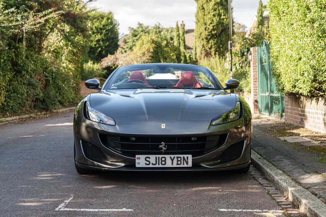 2018 Ferrari Portofino - Image 2 of 31