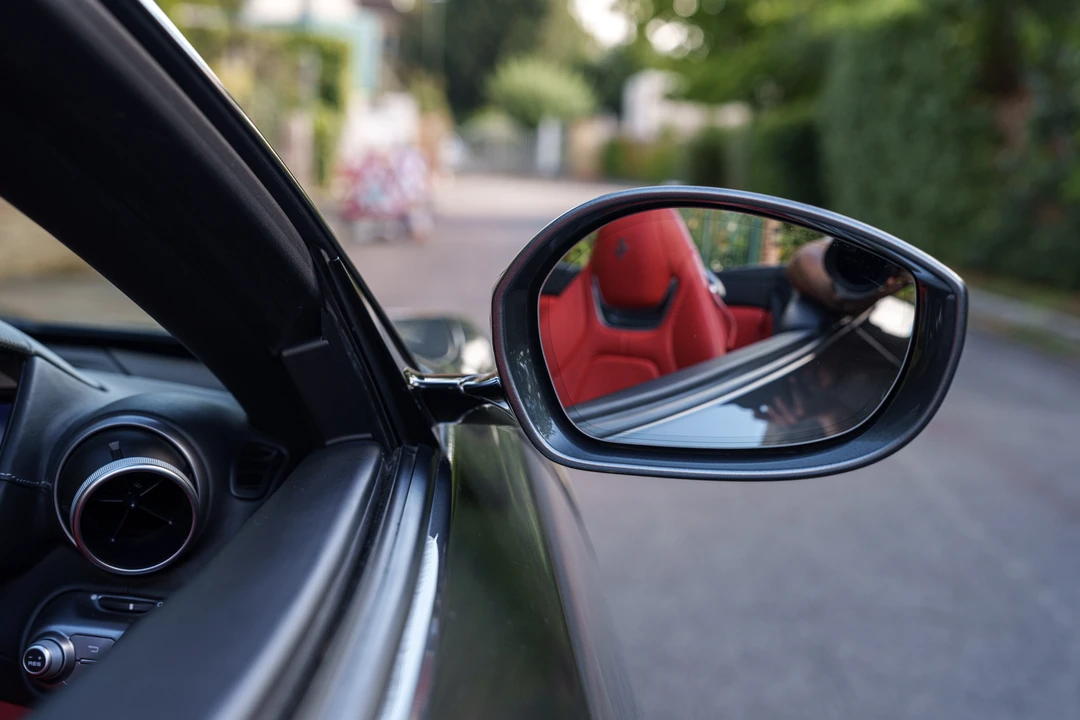 2018 Ferrari Portofino - Image 30 of 31