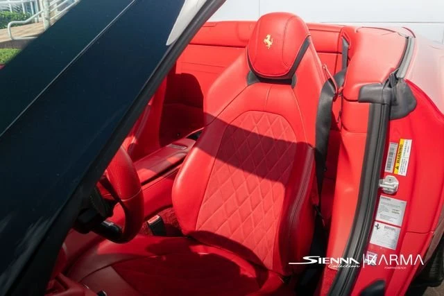2018 Ferrari California T - Image 11 of 19