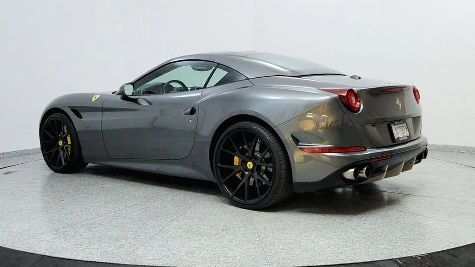 2018 Ferrari California T - Image 4 of 20