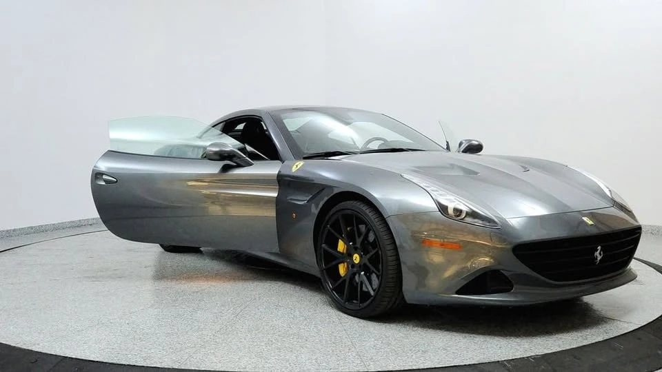 2018 Ferrari California T - Image 13 of 20