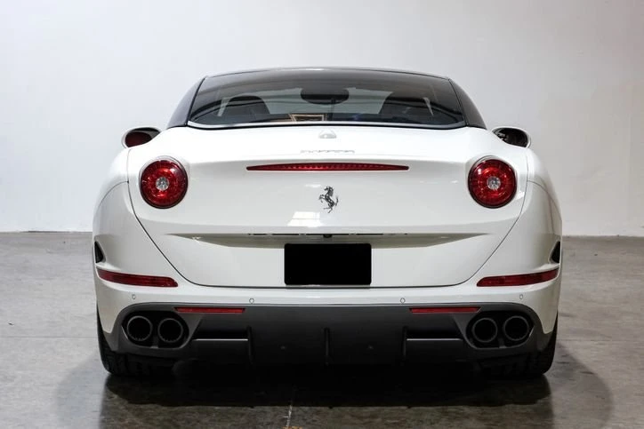 2018 Ferrari California T - Image 5 of 12