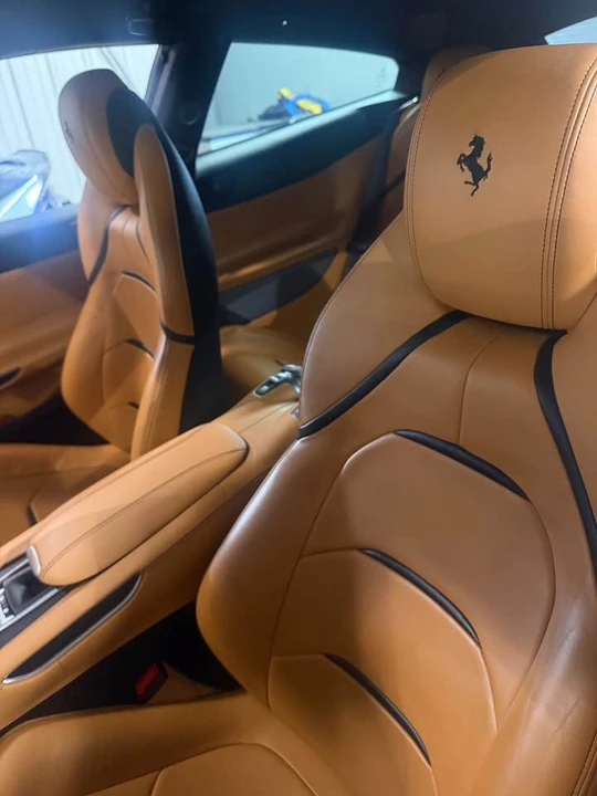 2018 Ferrari GTC4Lusso T - Image 8 of 8