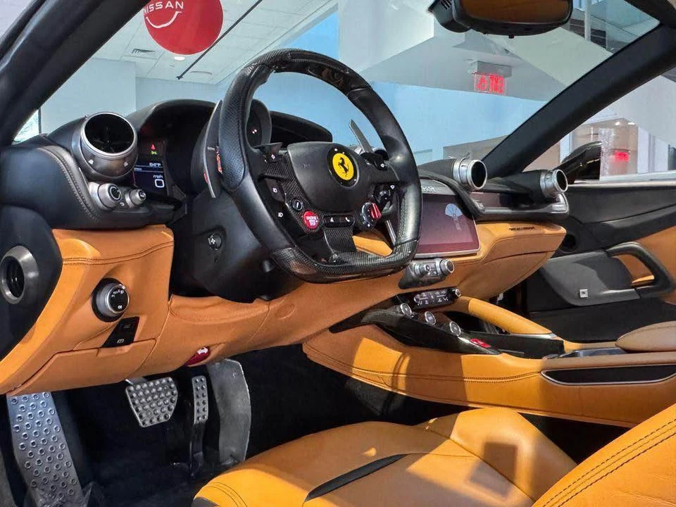 2018 Ferrari GTC4Lusso T - Image 17 of 20