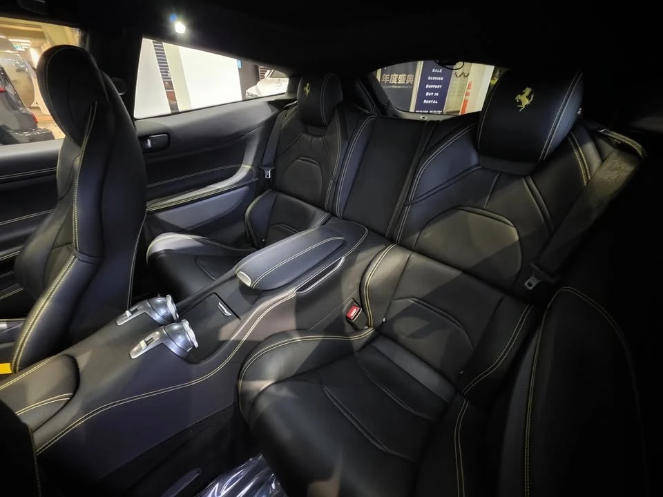 2018 Ferrari GTC4Lusso T - Image 18 of 20