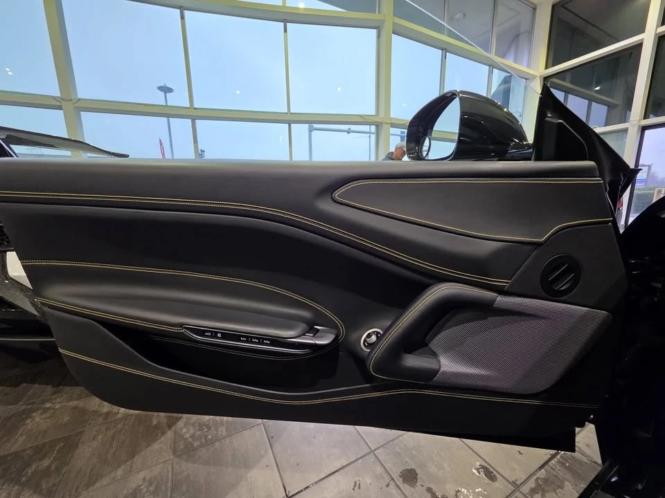 2018 Ferrari GTC4Lusso T - Image 9 of 20