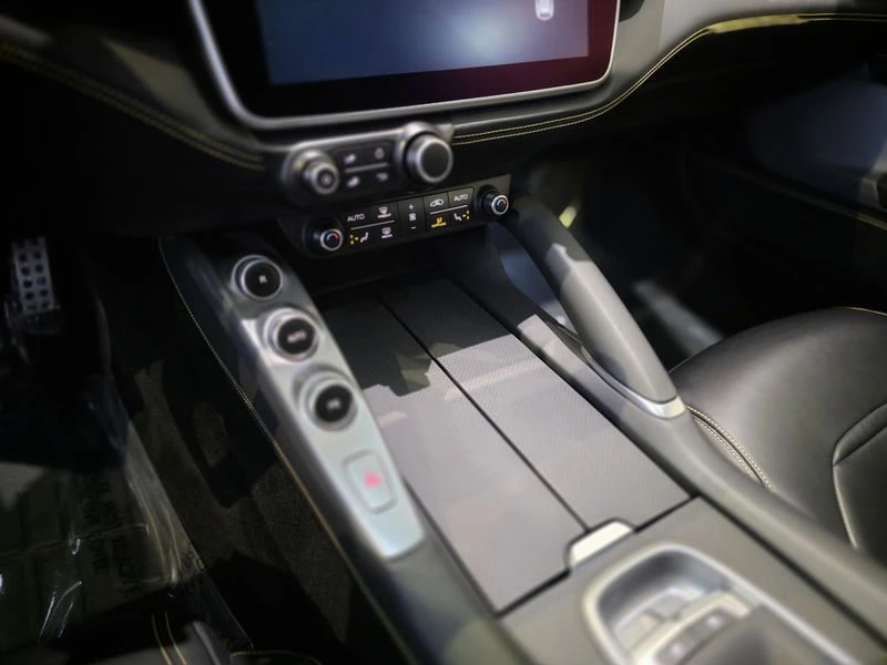 2018 Ferrari GTC4Lusso T - Image 15 of 20