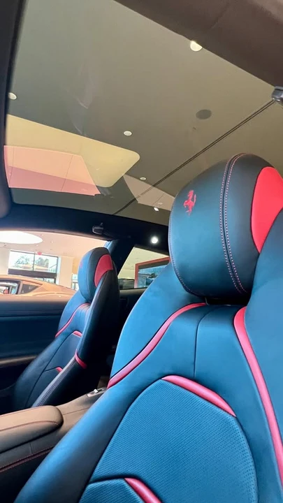 2018 Ferrari GTC4Lusso T - Image 9 of 12