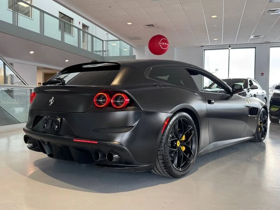 2018 Ferrari GTC4Lusso T - Image 5 of 5