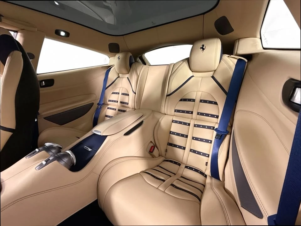 2018 Ferrari GTC4Lusso - Image 17 of 18