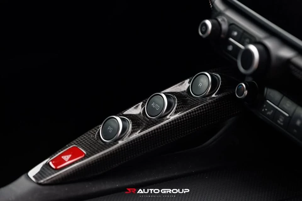 2018 Ferrari GTC4Lusso T - Image 11 of 20