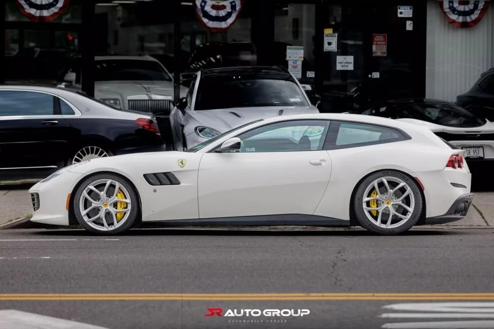 2018 Ferrari GTC4Lusso T - Image 2 of 20