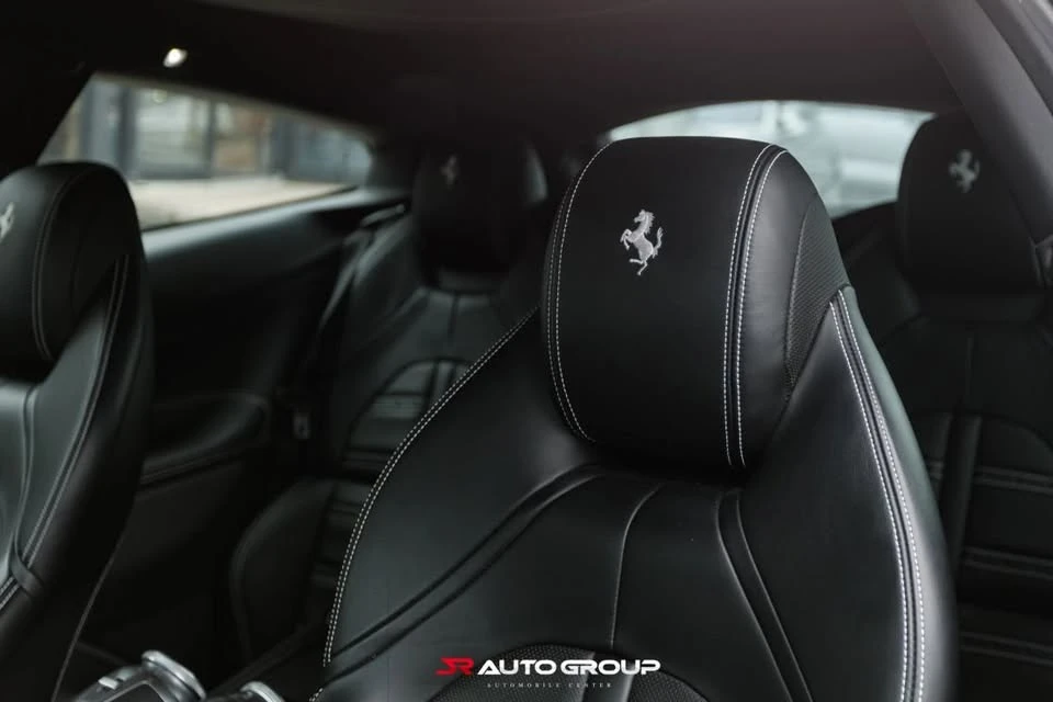 2018 Ferrari GTC4Lusso T - Image 19 of 20