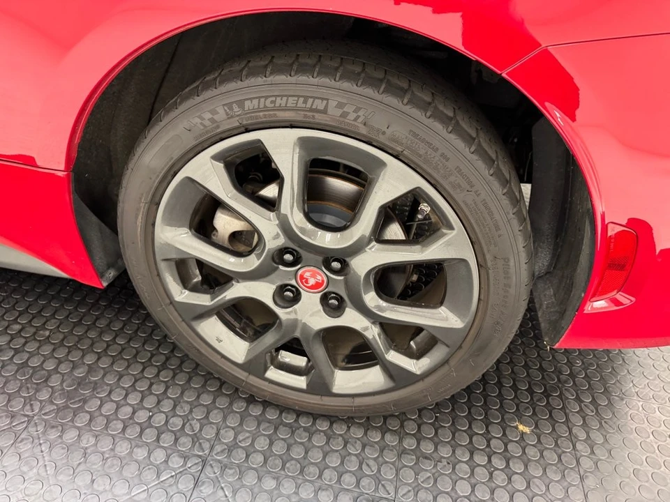 2018 Fiat 124 Spider - Image 22 of 31