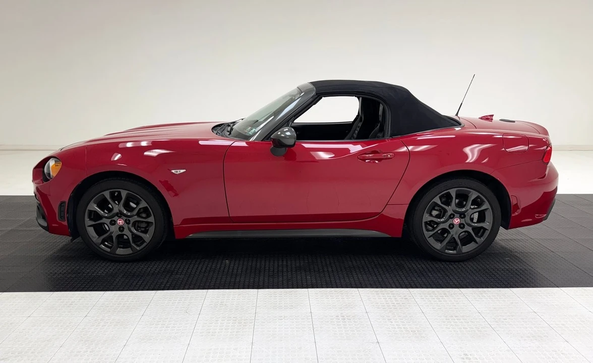 2018 Fiat 124 Spider - Image 3 of 31