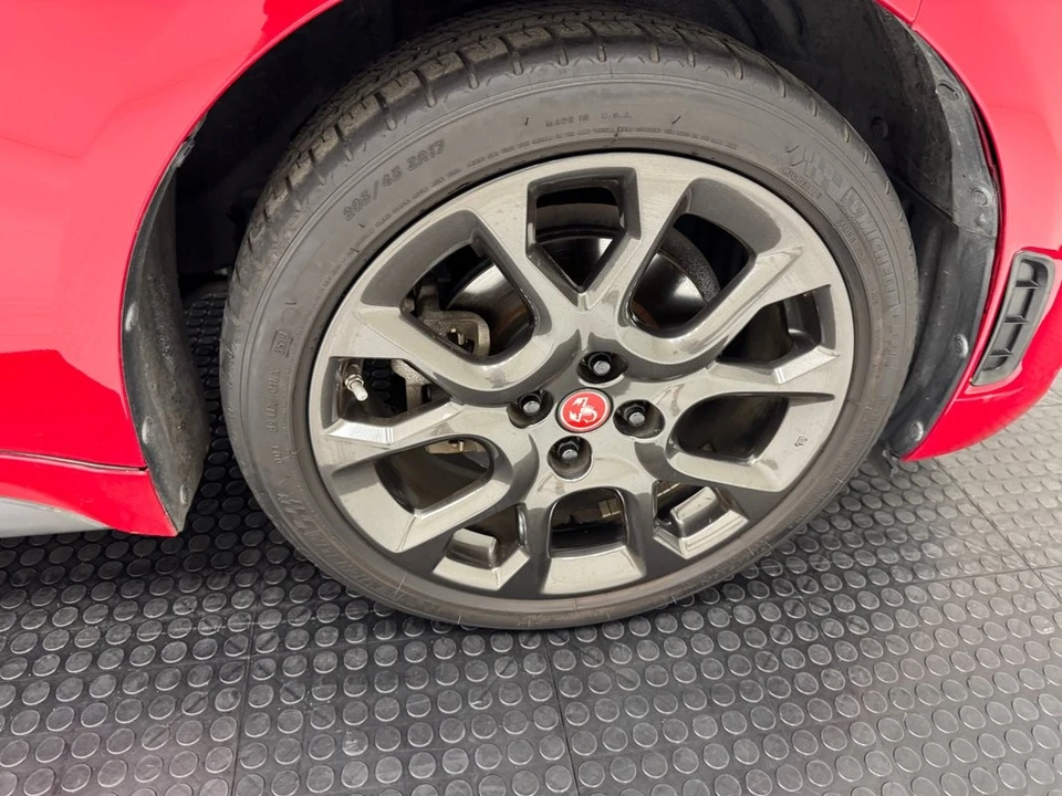 2018 Fiat 124 Spider - Image 27 of 31
