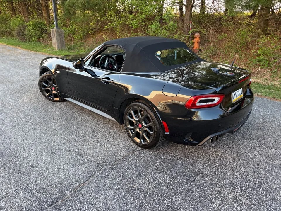 2018 Fiat 124 Spider - Image 6 of 14