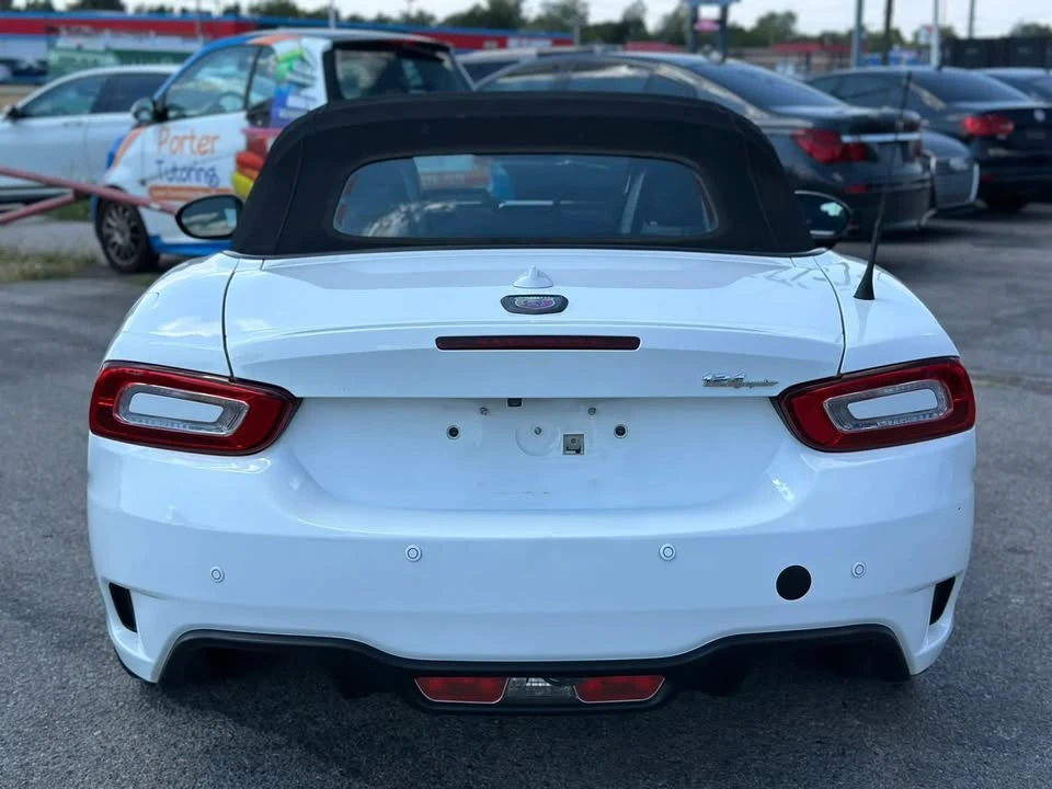 2018 Fiat 124 Spider - Image 13 of 20