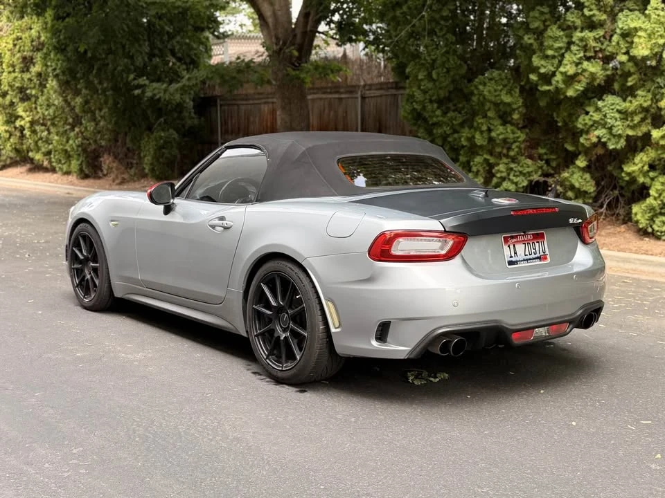 2018 Fiat 124 Spider - Image 7 of 11
