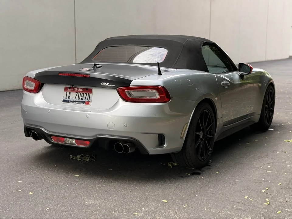2018 Fiat 124 Spider - Image 5 of 11