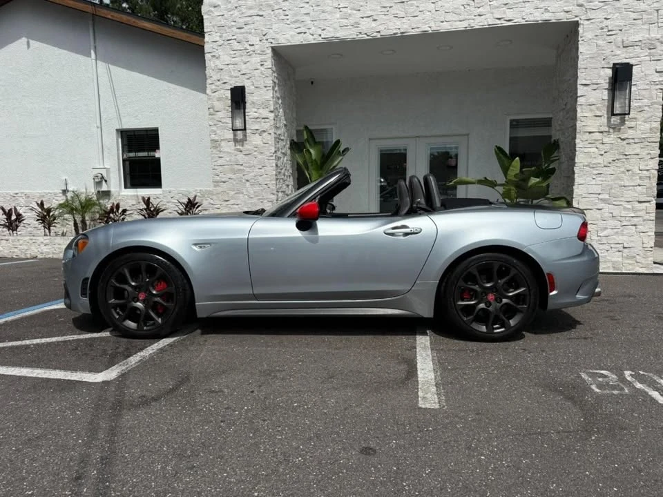 2018 Fiat 124 Spider - Image 2 of 20