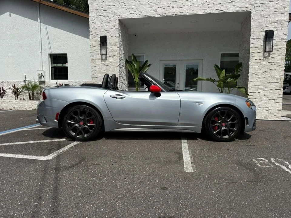 2018 Fiat 124 Spider - Image 17 of 20