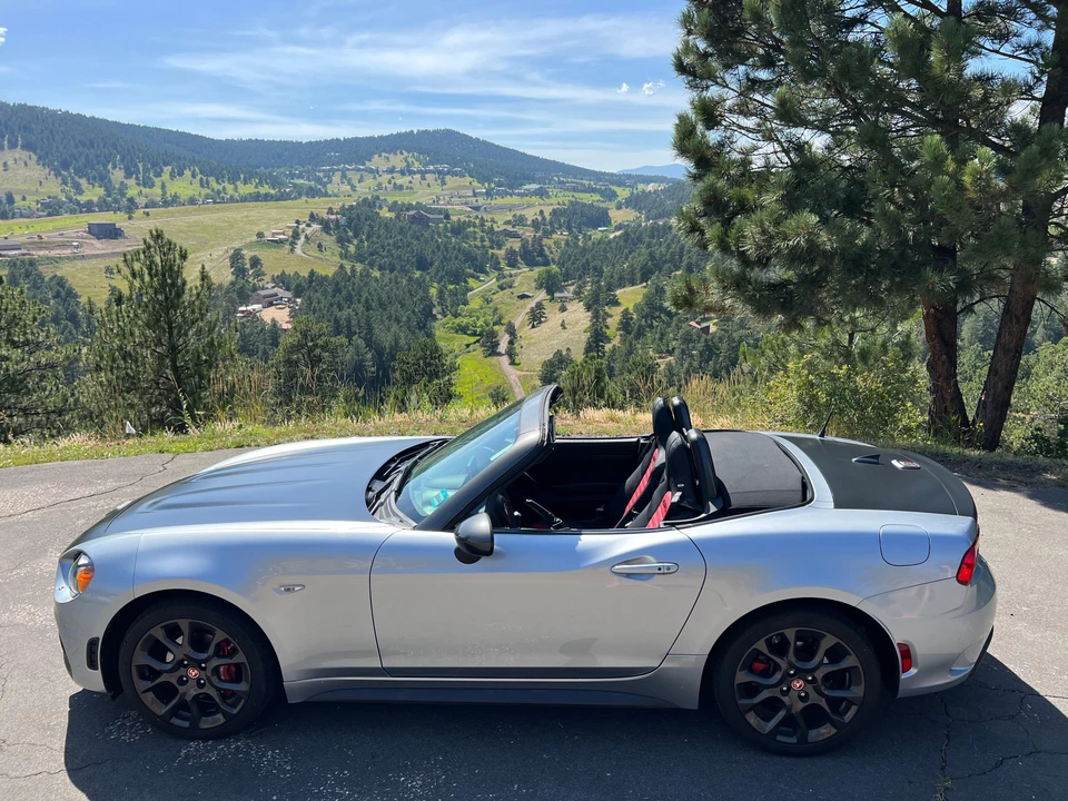 2018 Fiat 124 Spider - Image 9 of 31