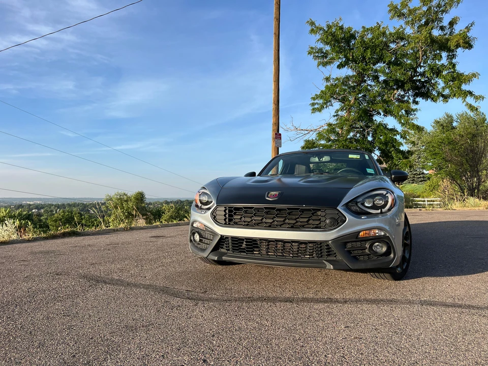 2018 Fiat 124 Spider - Image 15 of 31