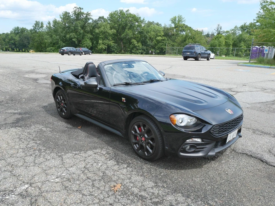 2018 Fiat 124 Spider - Image 20 of 31