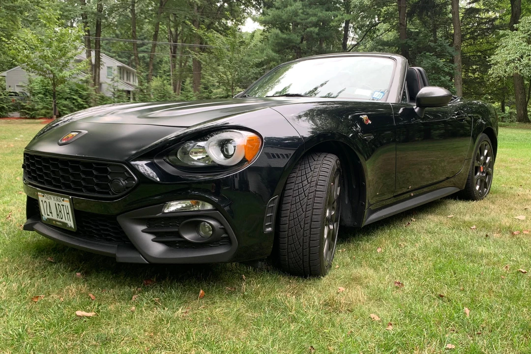2018 Fiat 124 Spider - Image 8 of 31