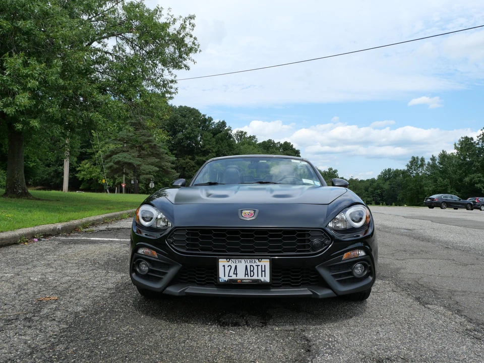 2018 Fiat 124 Spider - Image 13 of 31