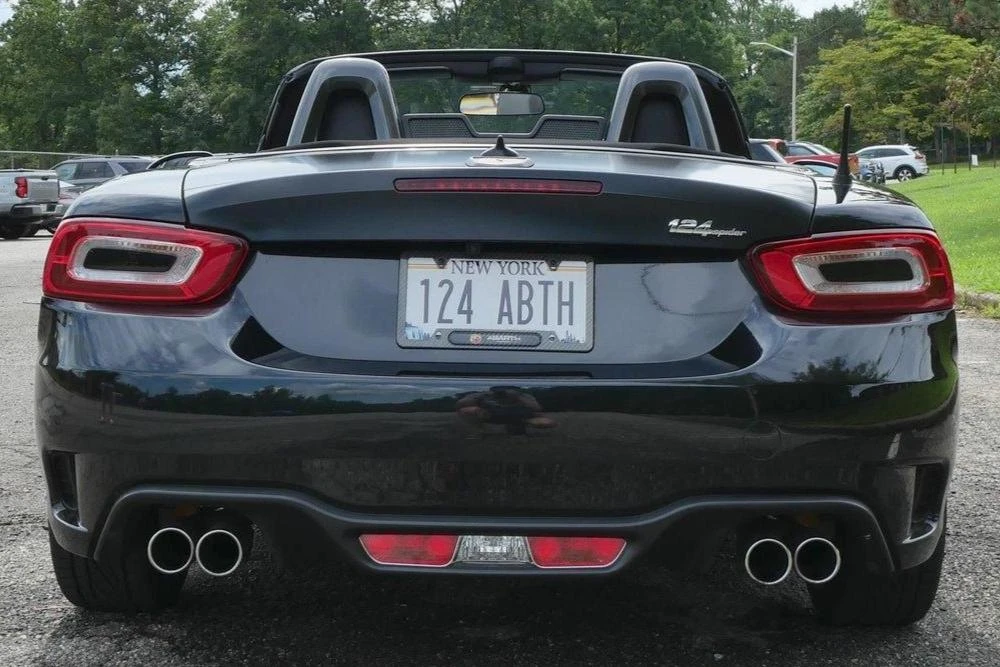 2018 Fiat 124 Spider - Image 5 of 31