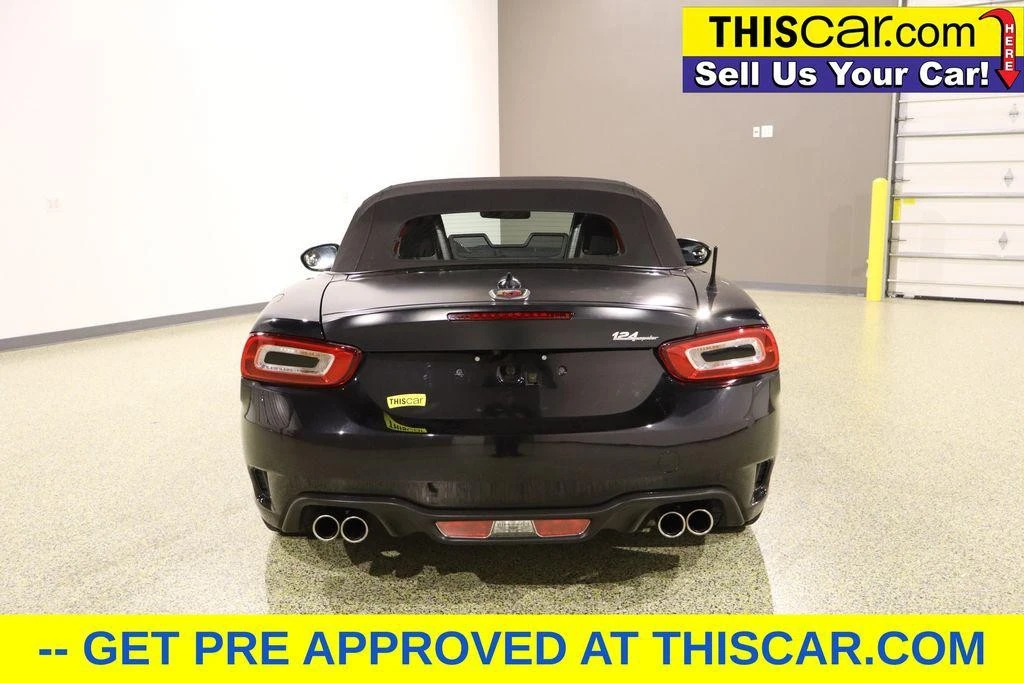 2018 Fiat 124 Spider - Image 8 of 12