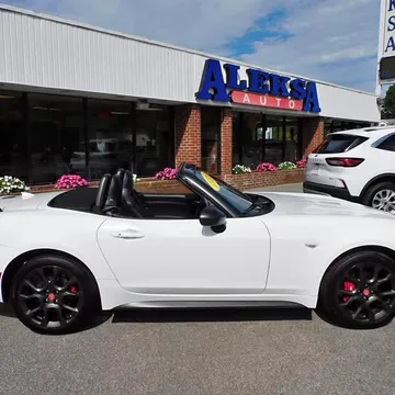 2018 Fiat 124 Spider Abarth