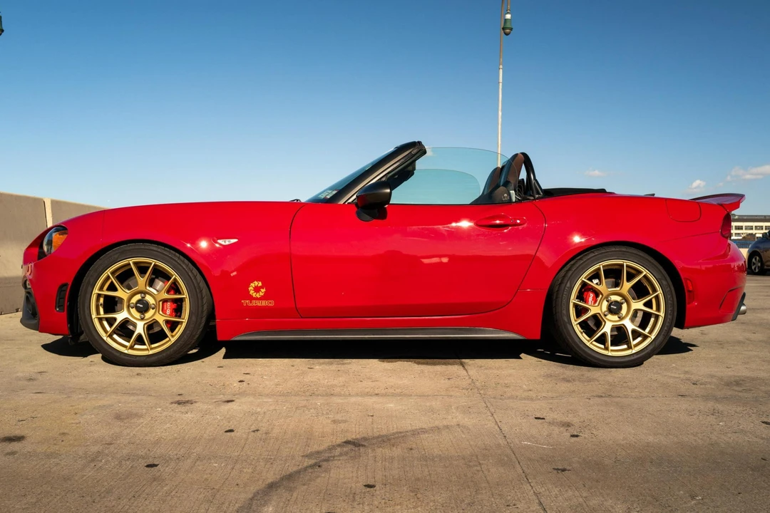 2018 Fiat 124 Spider - Image 3 of 31