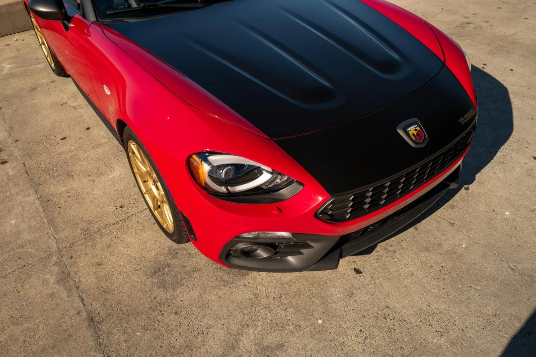 2018 Fiat 124 Spider - Image 23 of 31