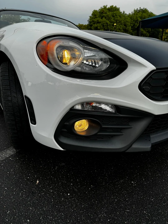 2018 Fiat 124 Spider - Image 18 of 31