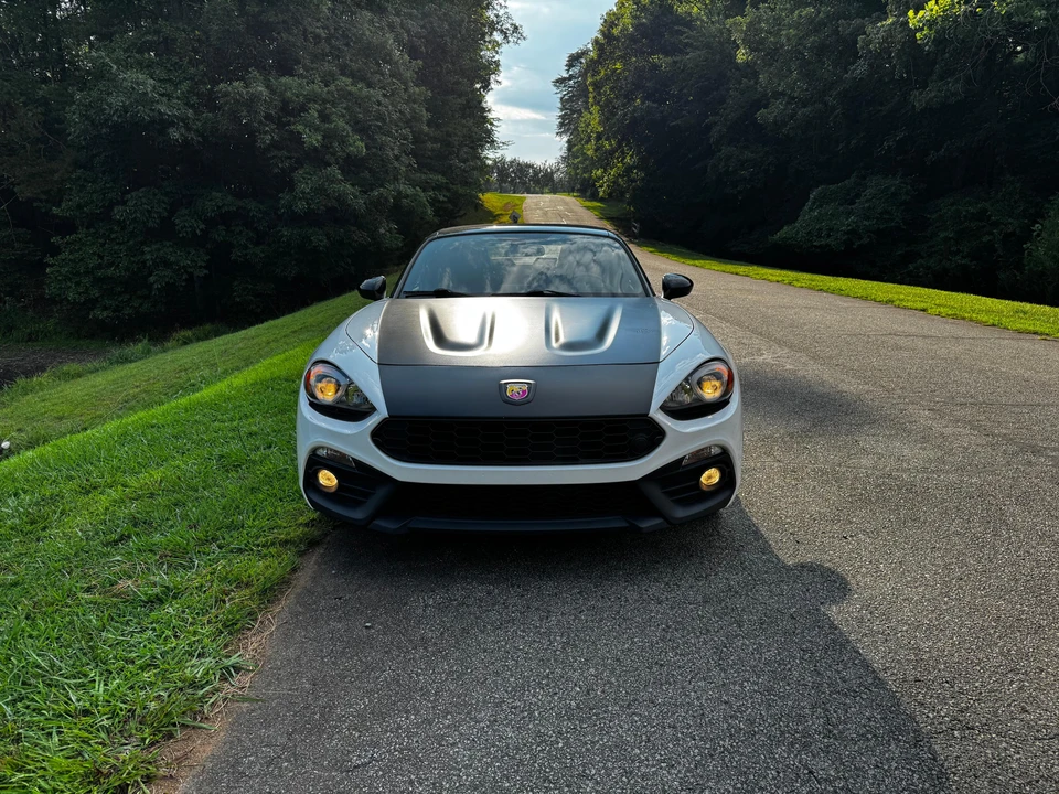 2018 Fiat 124 Spider - Image 11 of 31