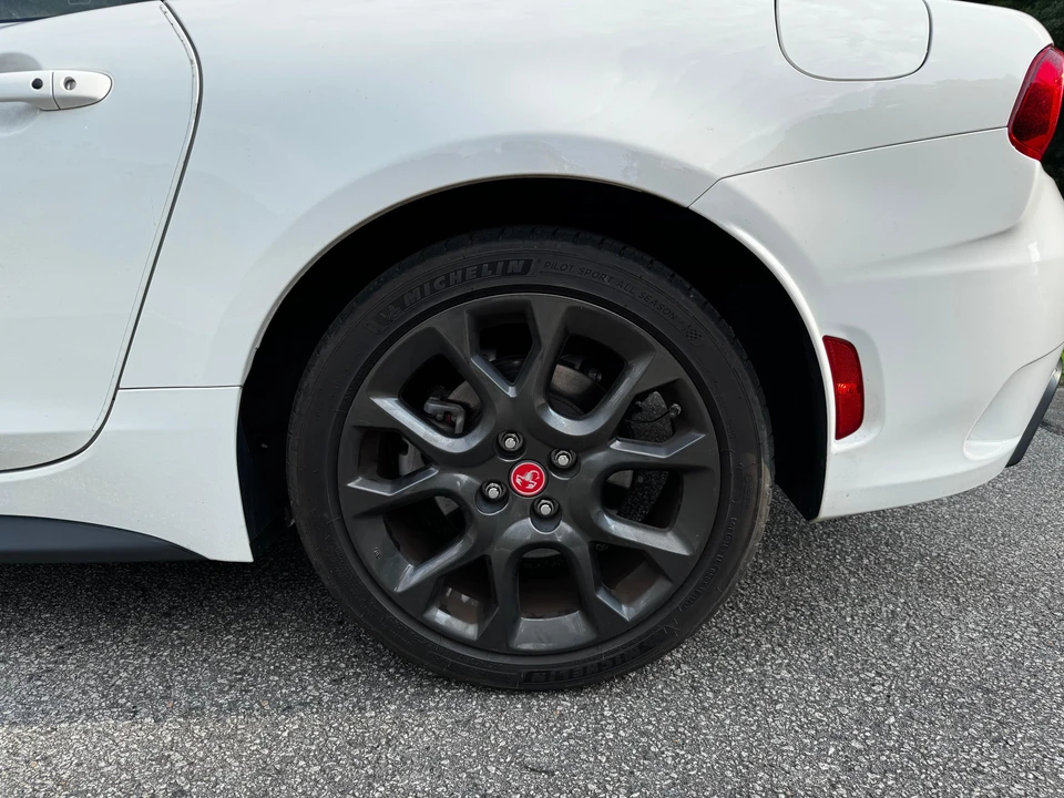 2018 Fiat 124 Spider - Image 30 of 31