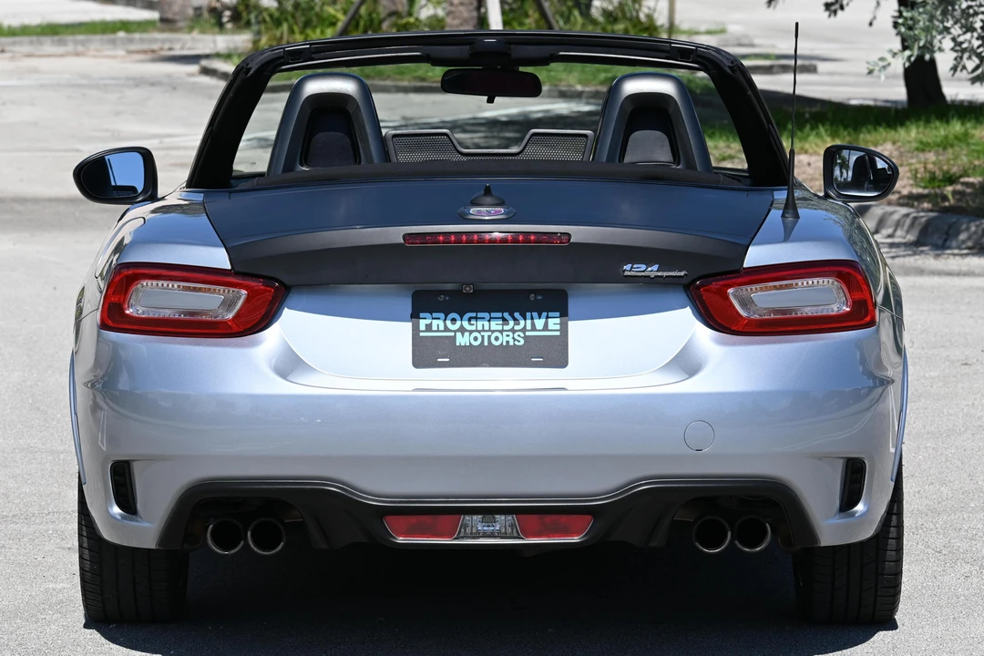 2018 Fiat 124 Spider - Image 5 of 27