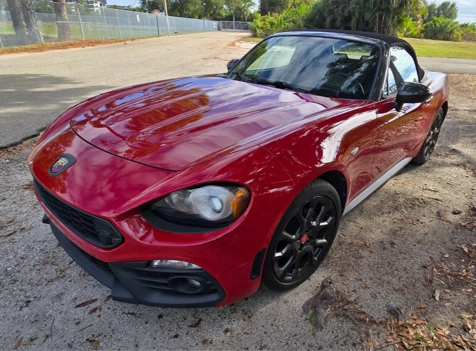 2018 Fiat 124 Spider - Image 9 of 21