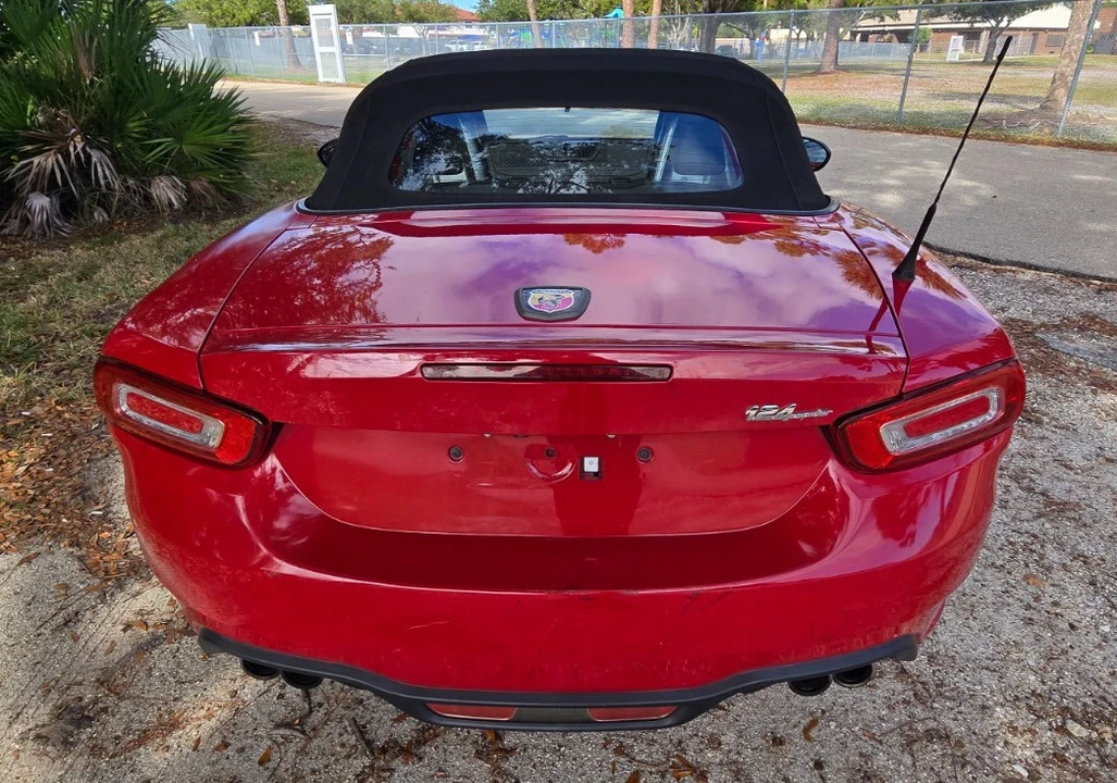 2018 Fiat 124 Spider - Image 3 of 21